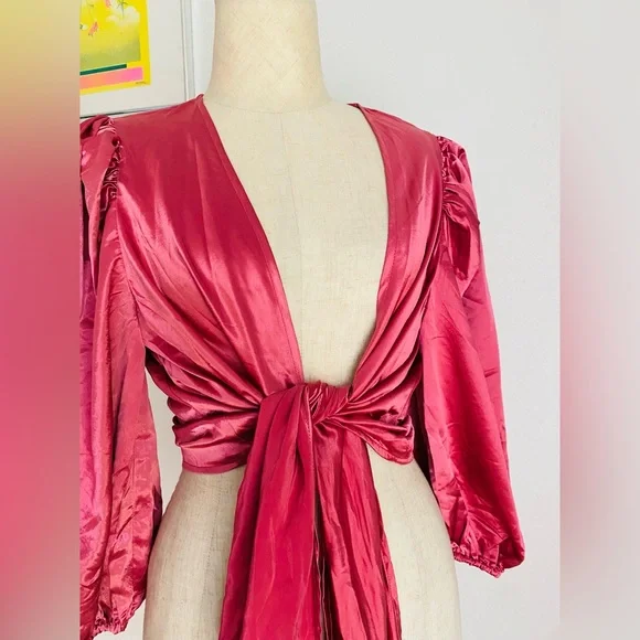 Forever 21 Red Satin Tie-Front Top - Picture 5 of 10